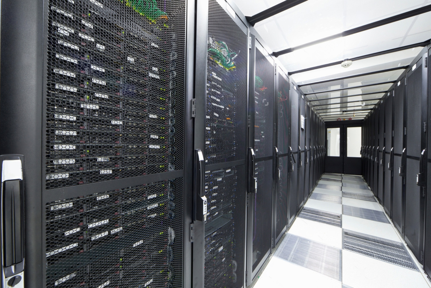 Gigahost DC1/DC2